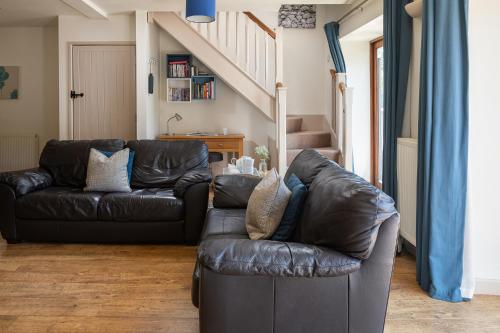 Dorset Holiday Barns - image 3