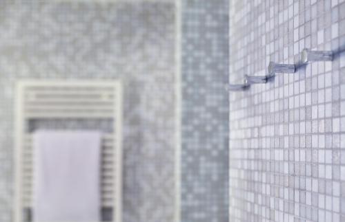 Empire Riverside Hotel - image 4