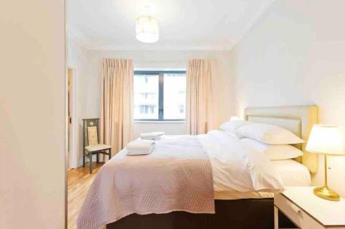 Luxury Two Bedroom Apt in Dublin, Dublin (zdjęcie 3)