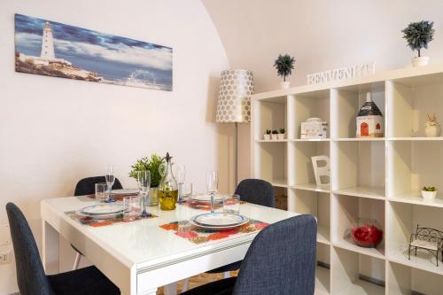  Vico II Terrace Apartment a step from Piazza Roma in Martina Franca