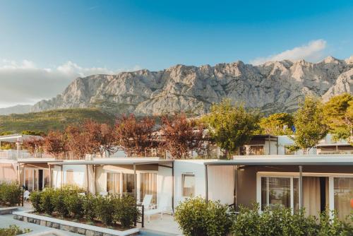 Poseidon Mobile Home Resort - image 9