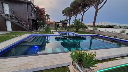 CIRCEO RESIDENCE PISCINA