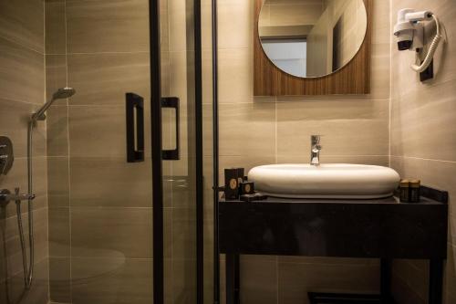 Monalisa Hotels KUŞADASI Room Type - Economy Double Room