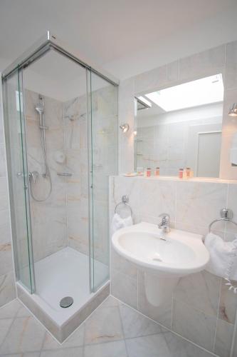 Hotel Imperial Komforthotel Garni - image 3