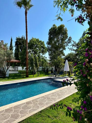Villa Misli - red/ green in Dalyan