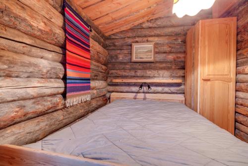 Log Cabin Apartment Käkriäinen A - Suomutunturi