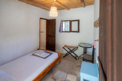 1 double bed