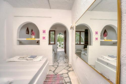 2 double beds
