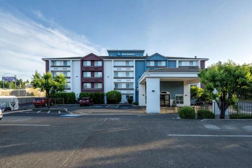 Best Western Lake Oswego Hotel & Suites