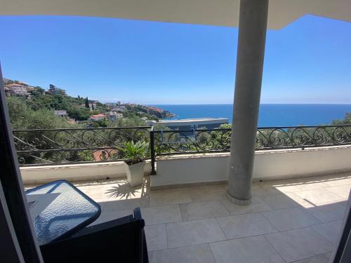 Guesthouse HHL - Liman ll