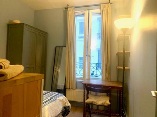 Chambre de Charme dans maison de ville - Location saisonnière - Paris