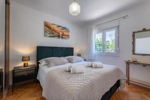 Treno, Luxurious Apartment with Jacuzzi and Sea-View, Trogir (fotografie 8)