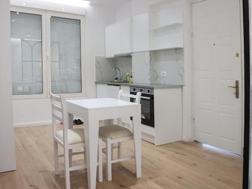 Center Apartment, Tirana (foto 9)