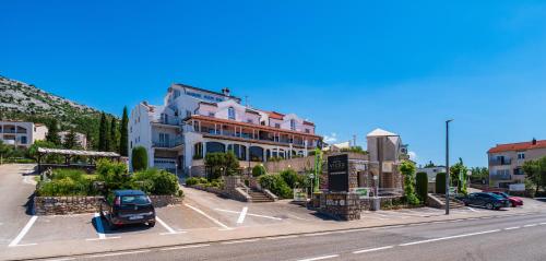 Hotel Vicko - Starigrad-Paklenica