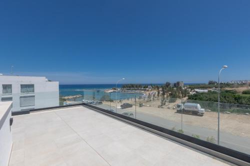 Skats, Trinity Villa in Paralimni