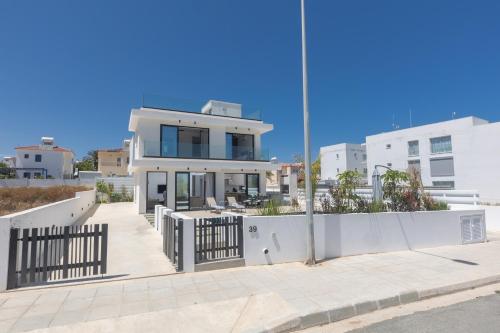 Viesnīcas āriene, Trinity Villa in Paralimni