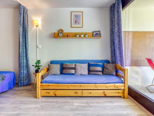 Studio Cosmos-1 by Interhome Studio Cosmos-1 by Interhome