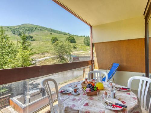 Studio Cosmos-1 by Interhome Studio Cosmos-1 by Interhome