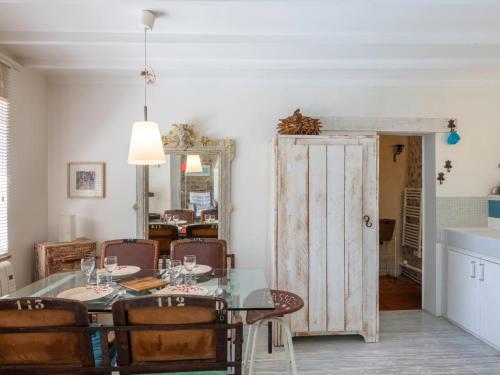 Holiday Home Entre mer et jardin by Interhome in Saint-Pierre-en-Port