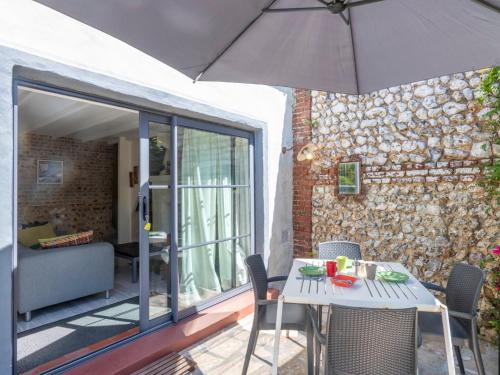 Holiday Home Entre mer et jardin by Interhome in Saint-Pierre-en-Port