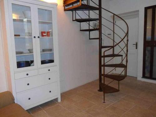 Suite Minerva: 10 steps from Piazza Civica 2