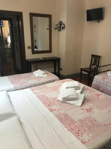 Hotel Panda - image 14