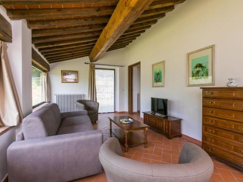 Holiday Home La Querciolaia by Interhome in Пергіне Вальдарно