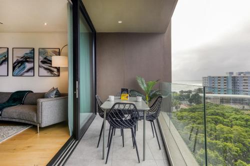 Tranquil Apartment on the Promenade - image 8