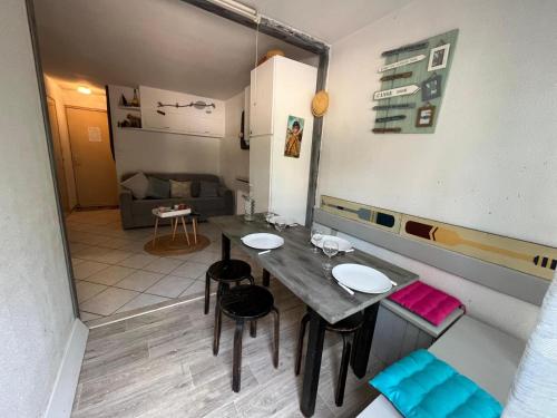 Appartement en rez-de-chaussée avec terrasse à Narbonne Plage 4MED301