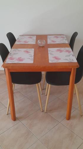 Standard Apartment image 6