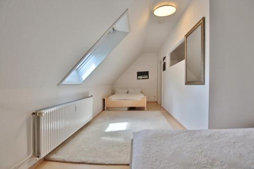 Apartment with Balcony image 4