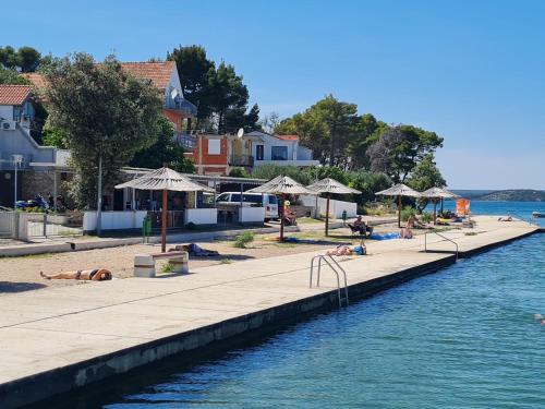 Apartments Bosnjak