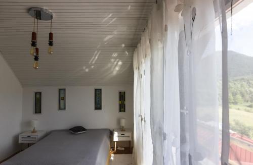 R&J's Home R&J's Home