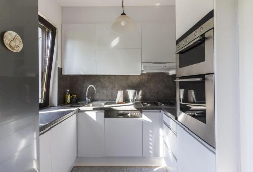 R&J's Home R&J's Home