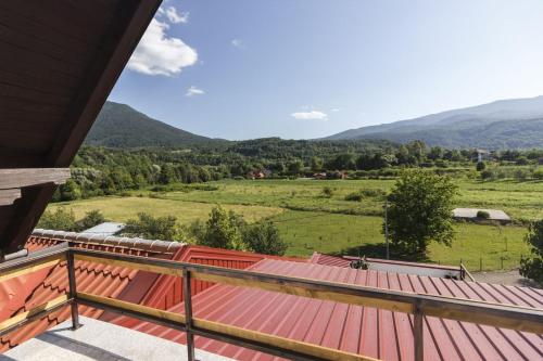 R&J's Home R&J's Home