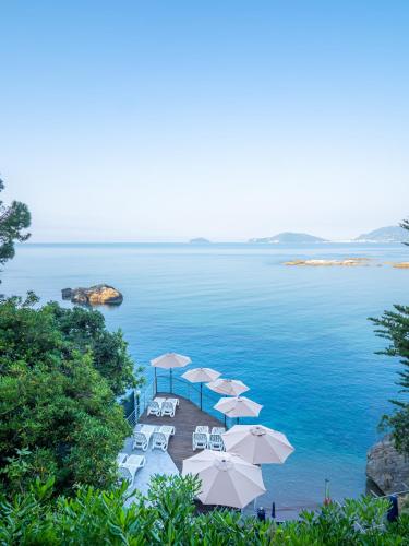 สภาพแวดล้อมโดยรอบ, Hotel Il Nido in เลริชิ
