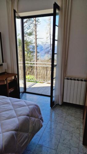 Balcony/terrace, Hotel Montegrino in Montegrino Valtravaglia