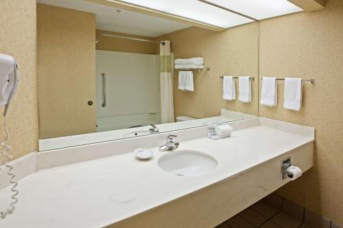 Hampton Inn Chattanooga/Hixson - image 8