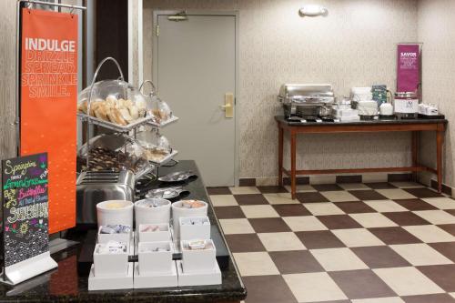 Hampton Inn & Suites Cedar Rapids, Cedar Rapids (Foto 8)
