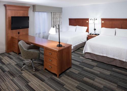 Hampton Inn By Hilton And Suites Cedar Rapids North