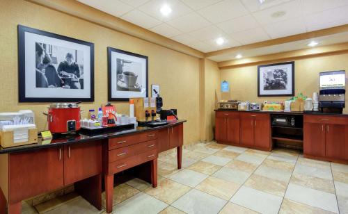 Photo - Hampton Inn & Suites Port Richey