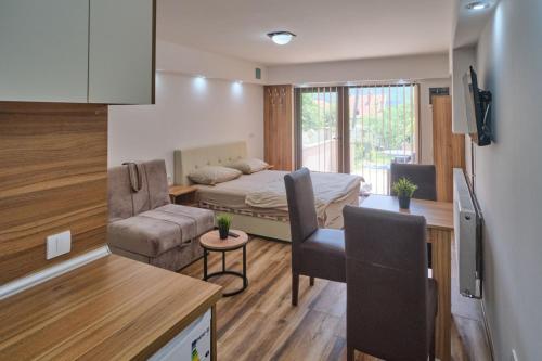 . Apartmani Tvins