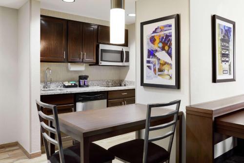 Homewood Suites Champaign-Urbana