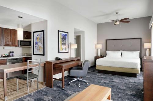 Homewood Suites Champaign-Urbana