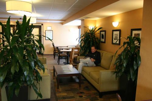 Hampton Inn Long Island/Commack