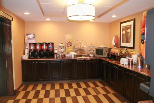 Hampton Inn Long Island/Commack