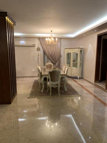 Luxury Modern Apartment