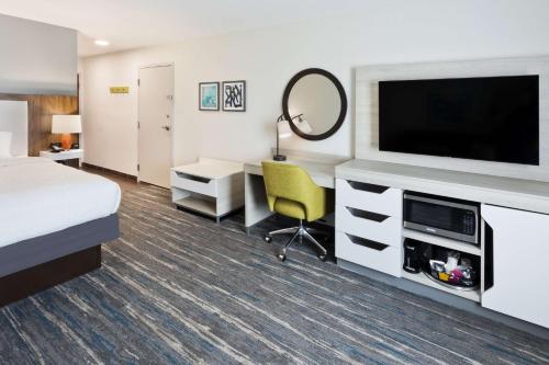 Hampton Inn By Hilton & Suites Phenix City- Columbus Area