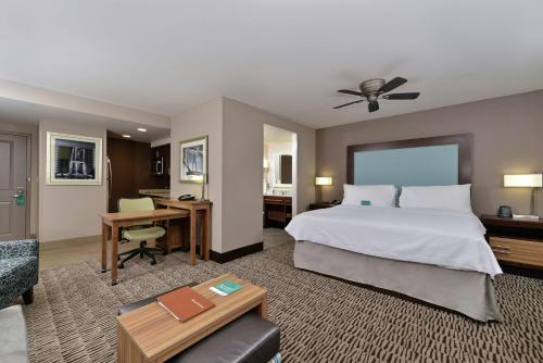 Homewood Suites by Hilton Cincinnati Mason in Mason (OH)