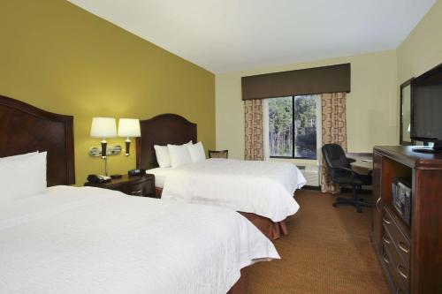 Queen Room with Two Queen Beds - Mobility Access/Non-Smoking